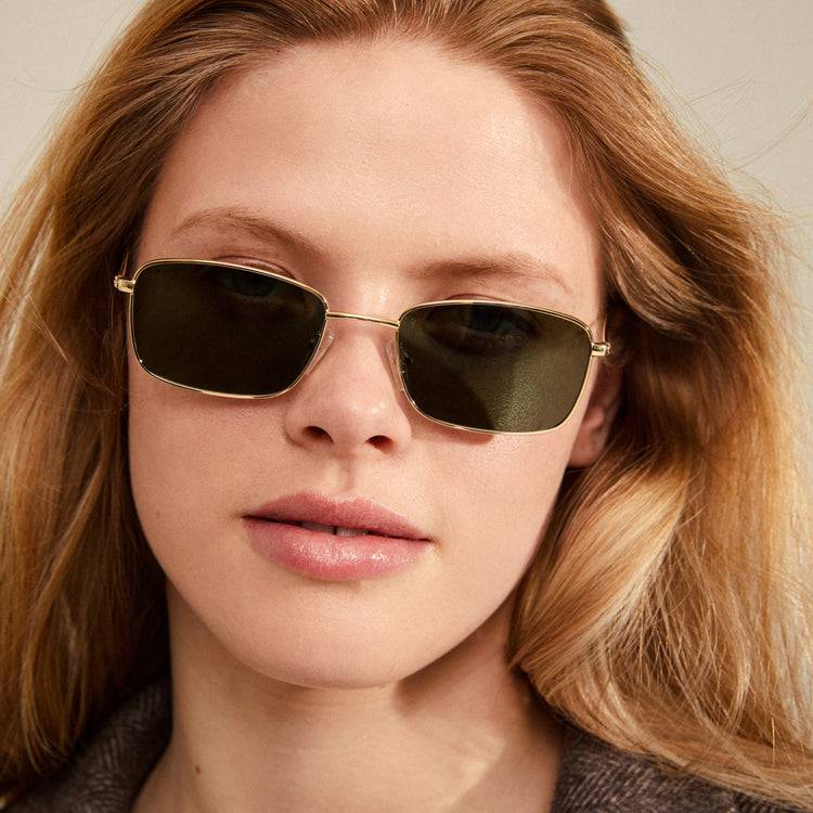 Pilgrim YEIDER Sonnenbrille Grün/Gold Großer Ausverkauf