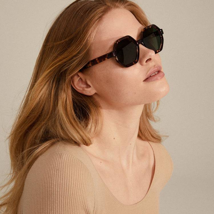 Pilgrim KIMANI Recycelte Sonnenbrille Schildpatt-Braun Valentinstagsangebot