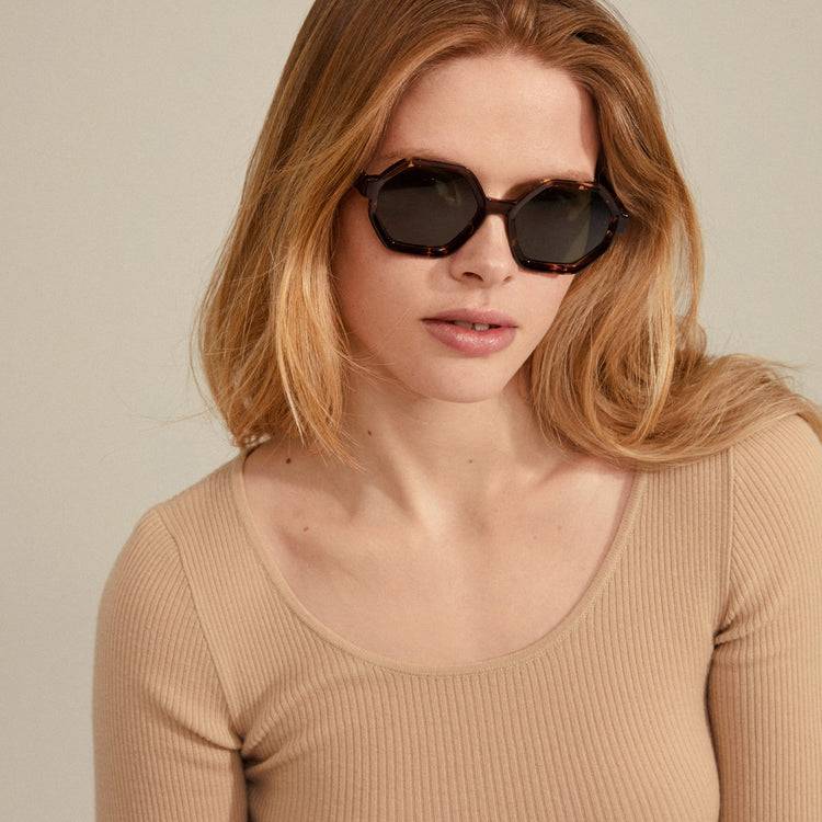 Pilgrim KIMANI Recycelte Sonnenbrille Schildpatt-Braun Valentinstagsangebot