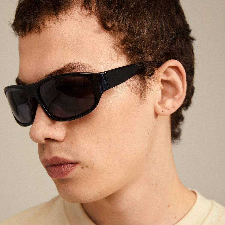 Pilgrim GERTRUD Sonnenbrille Schwarz Neueste Mode