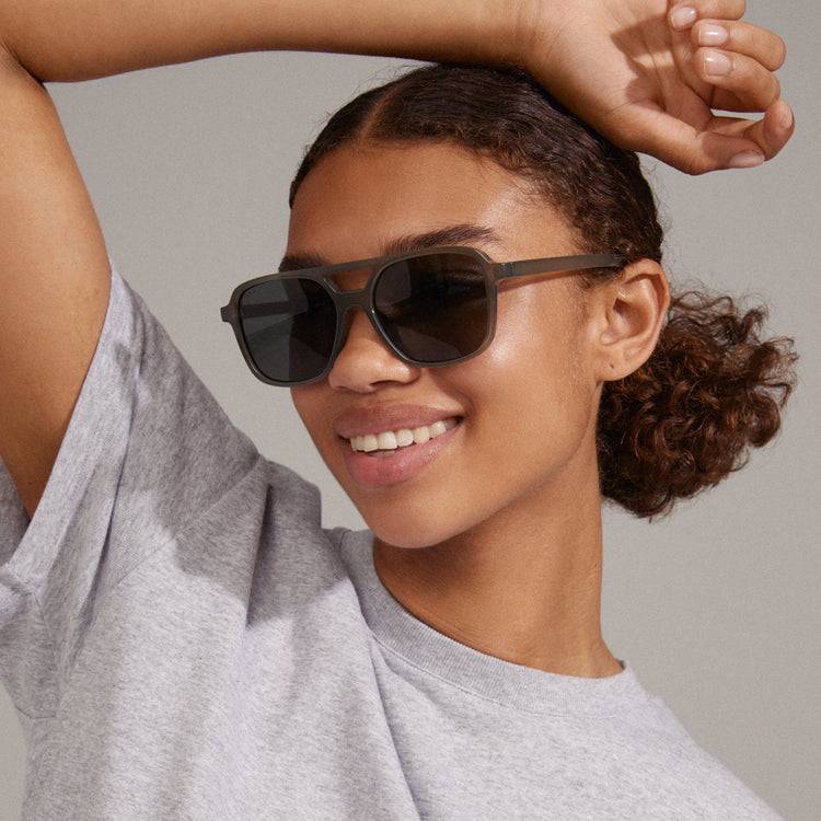 Pilgrim ELODIE Piloten-Sonnenbrille grau Outlet