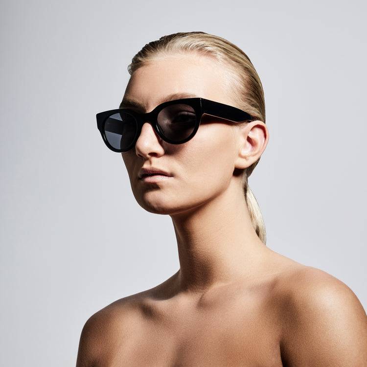 Pilgrim MALI oversized Acetat Sonnenbrille, schwarz JETZT KAUFEN