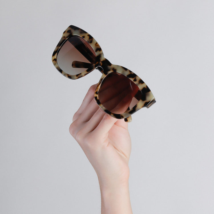 Pilgrim Sonnenbrille : Dael : Grau Bis zu 55% Rabatt