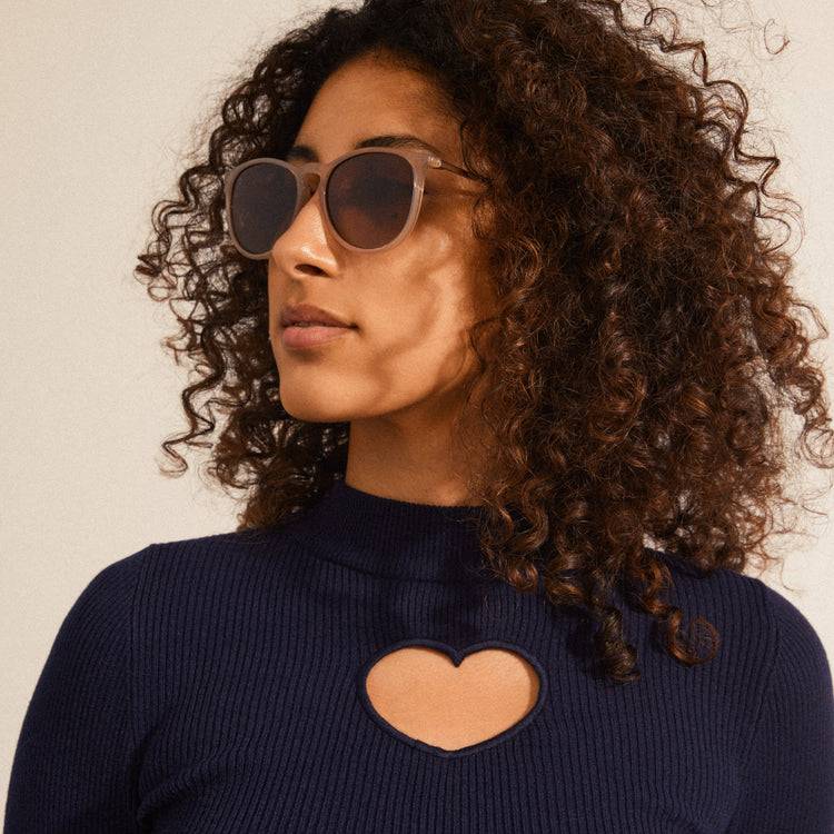Pilgrim VANILLE Sonnenbrille hellgrau/Gold Zeitlich begrenztes Angebot