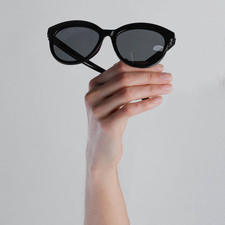 Pilgrim TULIA Cat-Eye-Sonnenbrille schwarz Exklusive Angebote