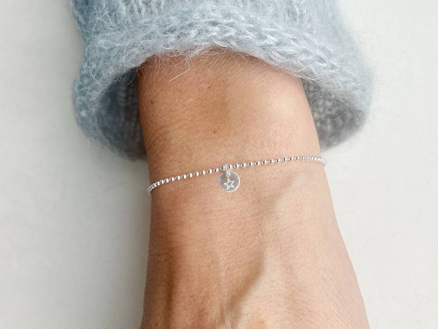 Renna Deluxe Armband mit STERN und Buchstaben-Anhänger Silber Letzte 2 Tage