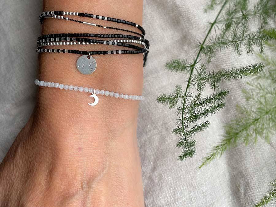 Renna Deluxe MOND Armband gold mit Mondstein Bis zu 50% Rabatt