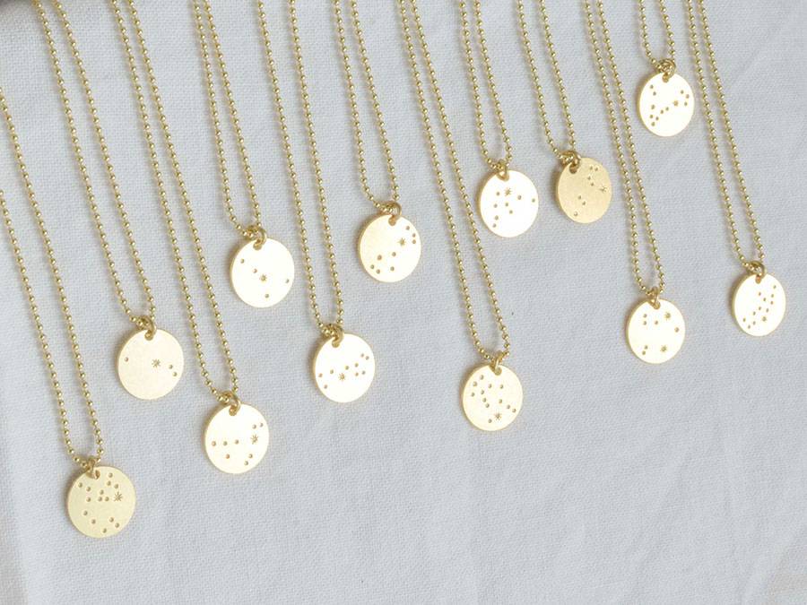 Renna Deluxe MOND Kette Gold – beidseitiges Motiv Neueste Mode
