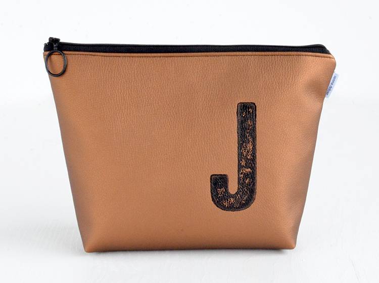Renna Deluxe Waschtasche Metallic BRONZE mit Buchstabe personalisiert, vegan Weihnachtsangebot