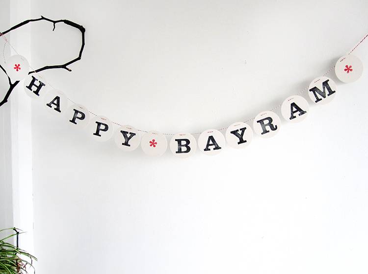 Renna Deluxe Happy BAYRAM Girlande Valentinstagsangebot