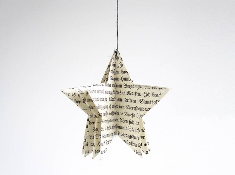 Renna Deluxe Weihnachtskarte mit Stern aus vintage Papier Angebote
