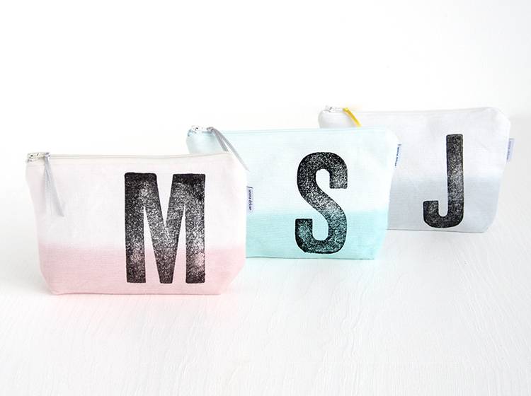 Renna Deluxe Schminktasche GRAU mit Monogramm personalisiert Saisonale Angebote