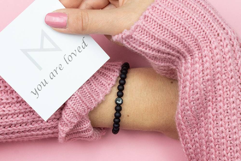 Sadingo Partnerarmband mit Buchstaben und Achat Perlen Exklusivangebot