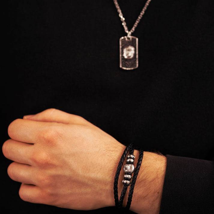 Save Brave Dreifach gewickeltes Lederarmband Titus mit silberfarbenen Gorillakopf Hotsell
