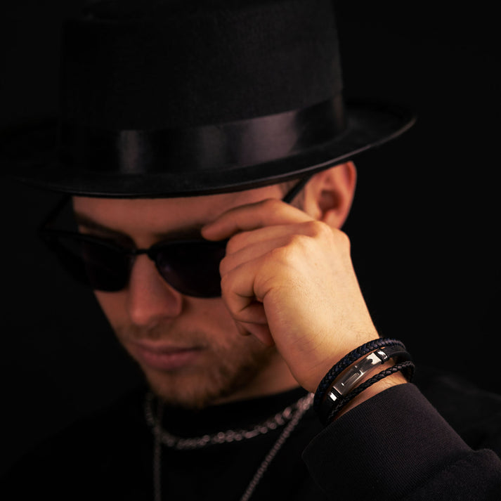Save Brave Dreifach gewickeltes Lederarmband Logan mit Kreuz Günstig kaufen