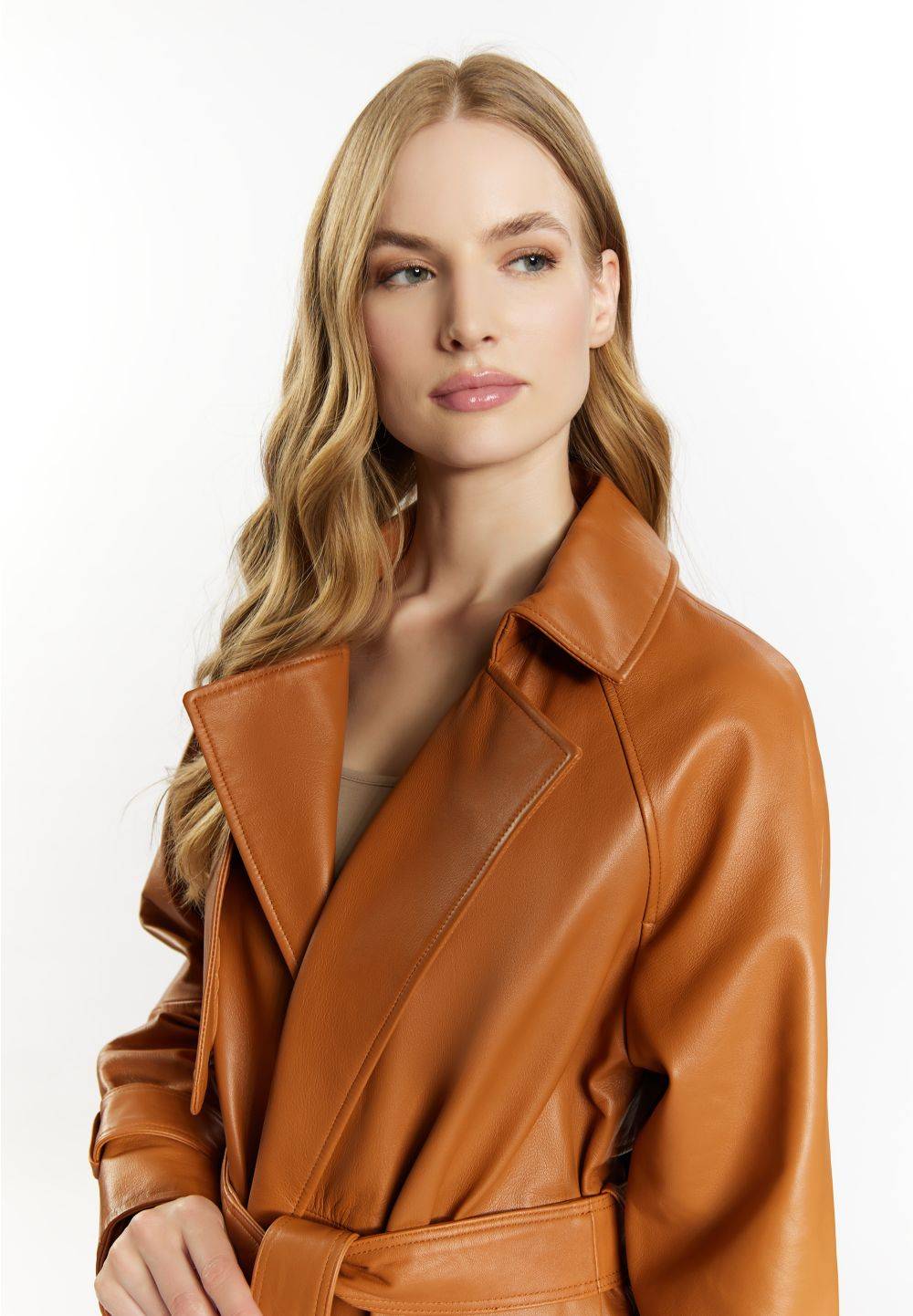 Schmuddelwedda DreiMaster Vintage Trenchcoat aus Leder Sonderangebot