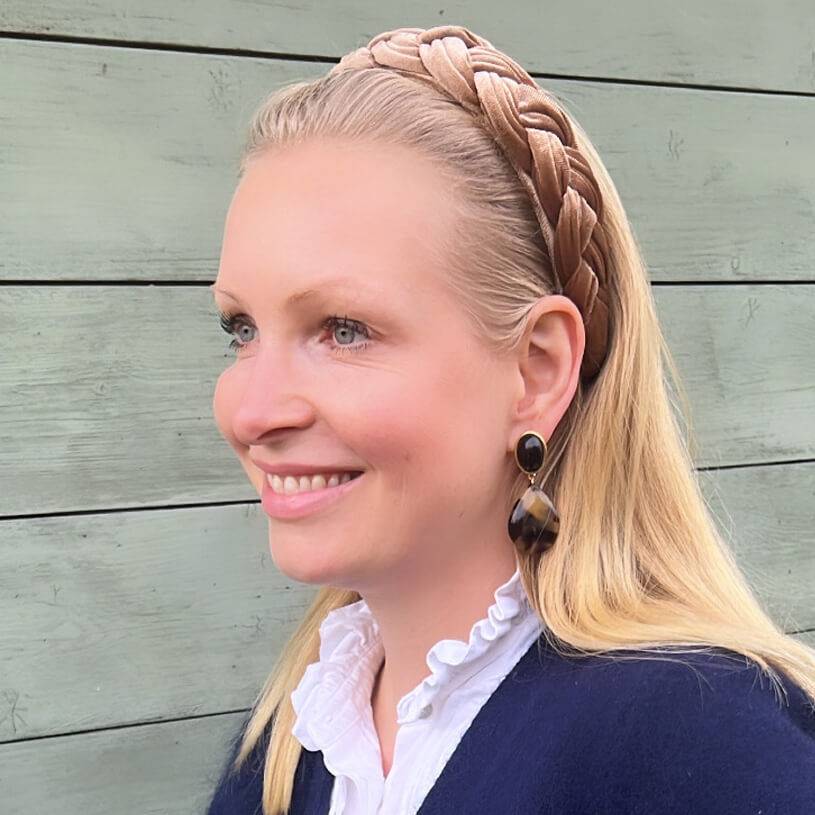 SchwesterSchwester Schwarze Ohrstecker mit Tropfen in Schildpatt-Optik von AmuseToi Lagerräumung