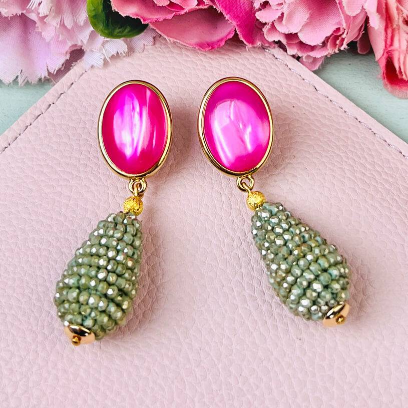 SchwesterSchwester Set aus pink-grünen Tropfen-Ohrringen und Satin-Haarreif in Hellgrün Letzte 2 Tage