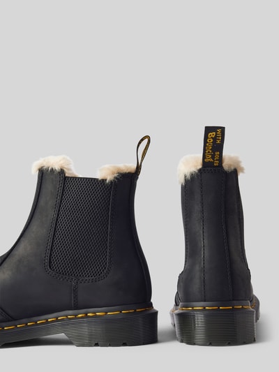 Peek & Cloppenburg Dr. MartensChelsea Boots aus Leder mit Innenfutter Modell 'Leonore' in black JETZT KAUFEN