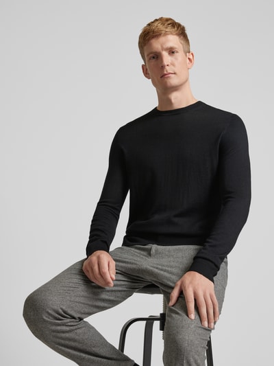 Peek & Cloppenburg Christian Berg MenStrickpullover mit Rundhalsausschnitt in black Black Friday Preise