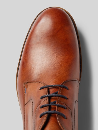 Peek & Cloppenburg LloydLederderby mit Ziernähten Modell 'HENGELO' in cognac Flash Sale