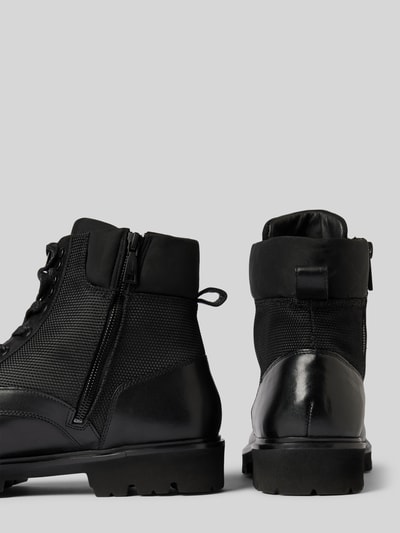 Peek & Cloppenburg JOOP! SHOESLederboots mit Zugschlaufe Modell 'tela stampa hektor' in black Vatertagsangebot