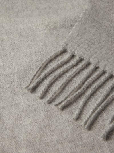 Peek & Cloppenburg FraasSchal mit Fransen in hellgrau Nur für heute