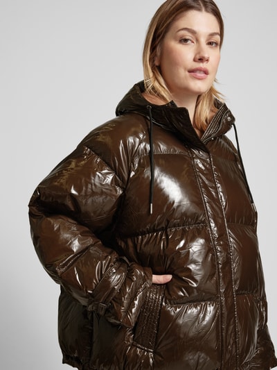 Peek & Cloppenburg LOLLYS LAUNDRYSteppjacke mit Stehkragen Modell 'Sehlby' in khaki Discount Store für neue Produkte