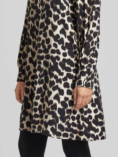 Peek & Cloppenburg MSCH CopenhagenKnielanges Kleid mit Rundhalsausschnitt in beige Fabrikladen