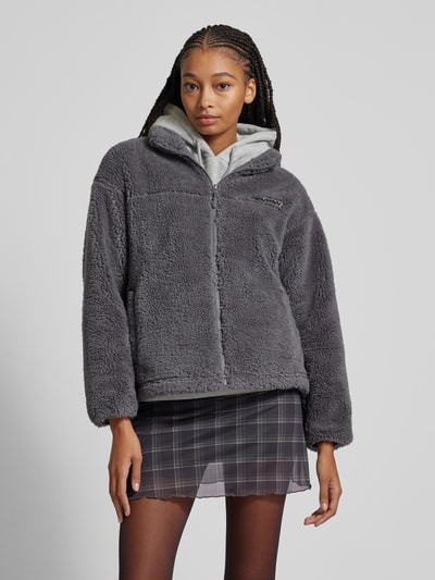 Peek & Cloppenburg ReviewSherpa Jacket mit Label-Patch in dunkelgrau Schlussverkauf