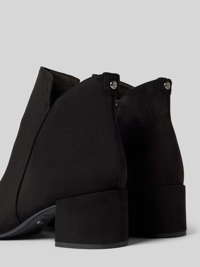 Peek & Cloppenburg TamarisStiefeletten mit Label-Detail und Blockabsatz in black Bis zu 55% Rabatt