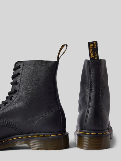 Peek & Cloppenburg Dr. MartensSchnürboots aus Leder mit Ziernaht Modell 'Eye' in black Rabatte dieses Monats