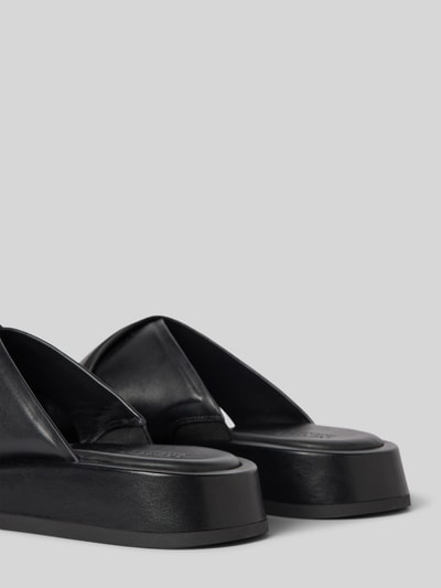 Peek & Cloppenburg Newd TamarisLederslides mit Label-Prägung in black Heißer Verkauf