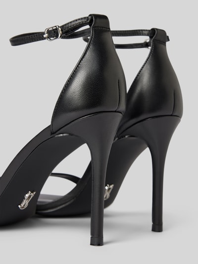 Peek & Cloppenburg Steve MaddenSandalette mit Pfennigabsatz Modell 'TECY' in black Neuheiten