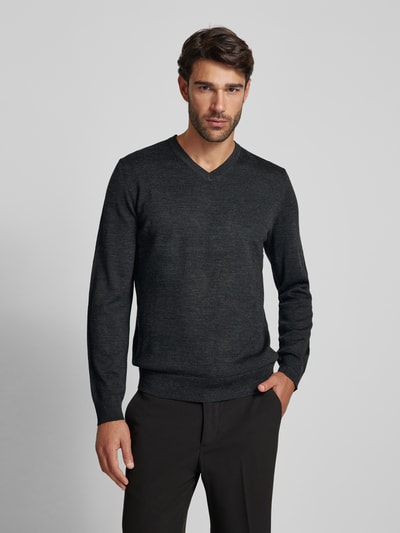 Peek & Cloppenburg Christian Berg MenStrickpullover mit V-Ausschnitt in anthrazit melange Clearance-Verkauf