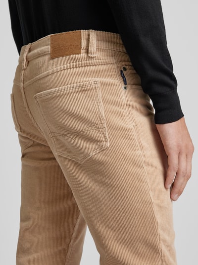 Peek & Cloppenburg Christian Berg MenCordhose im 5-Pocket-Design in beige Kauf eins, bekomm eins gratis