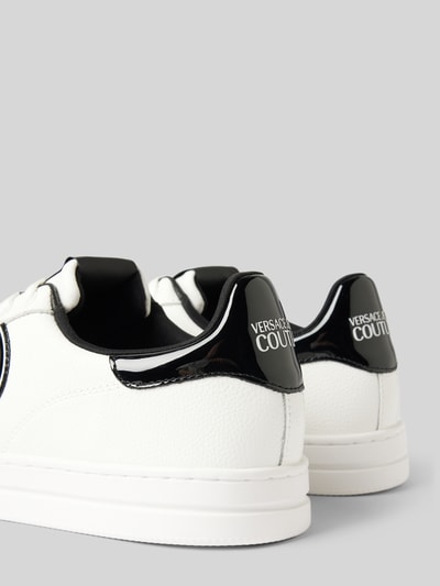 Peek & Cloppenburg Versace Jeans CoutureLedersneaker mit Label-Details Modell 'FONDO COURT' in weiss Black Friday Preise