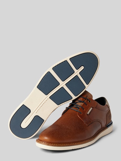 Peek & Cloppenburg BULLBOXERLederschnürschuhe mit Strukturmuster Modell 'FLIN' in cognac Fabrikverkauf