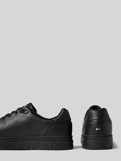 Peek & Cloppenburg Tommy HilfigerLedersneaker mit Label-Schriftzug Modell 'COURT THICK CUPSOLE' in black Nur für heute