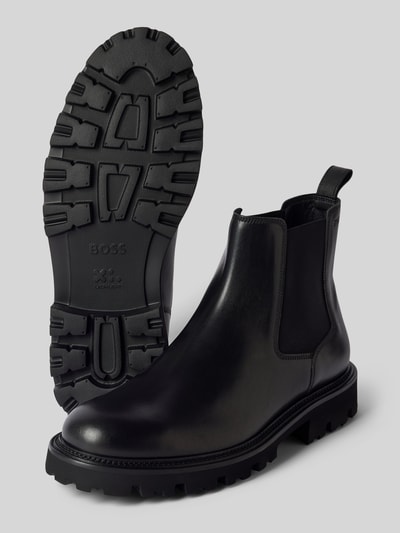 Peek & Cloppenburg BOSSChelsea Boots aus Leder mit Zugschlaufe Modell 'Julyo' in black Sonderangebot