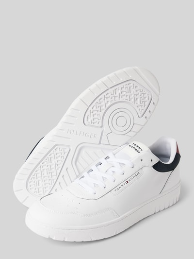 Peek & Cloppenburg Tommy HilfigerSneaker aus Leder-Mix Modell 'BASKET CORE LITE' in weiss Rabatt